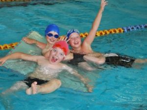 [www.olimpinepradzia.lt][263]vasaros-plaukimo-stovykla-2017-foto24-500x500